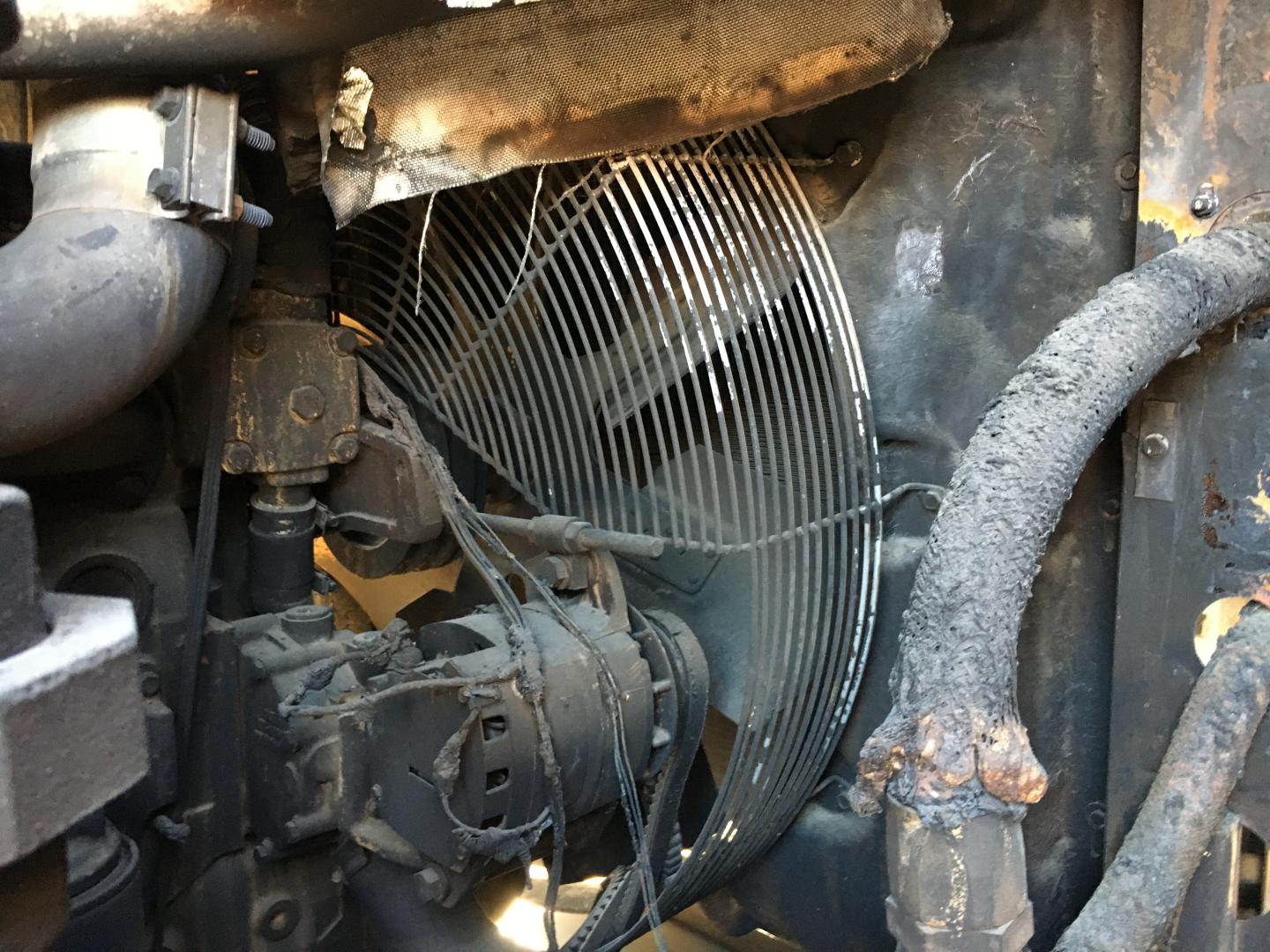 ./imagenes/INVOICE/2019/17280/COMPRESOR SULLAIR 750HAFDTQ (6).JPG